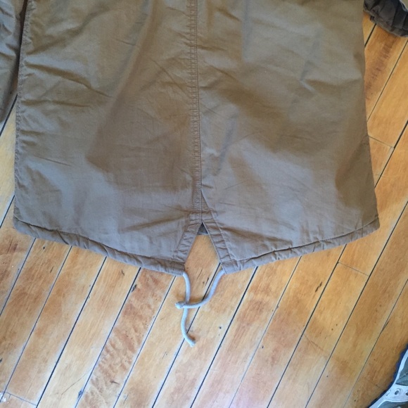 Old Navy khaki cargo style jacket, fur hood - Picture 6 of 7